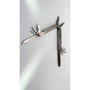VINTAGE LEATHERMAN MULTI TOOL. USA Portland OR Used